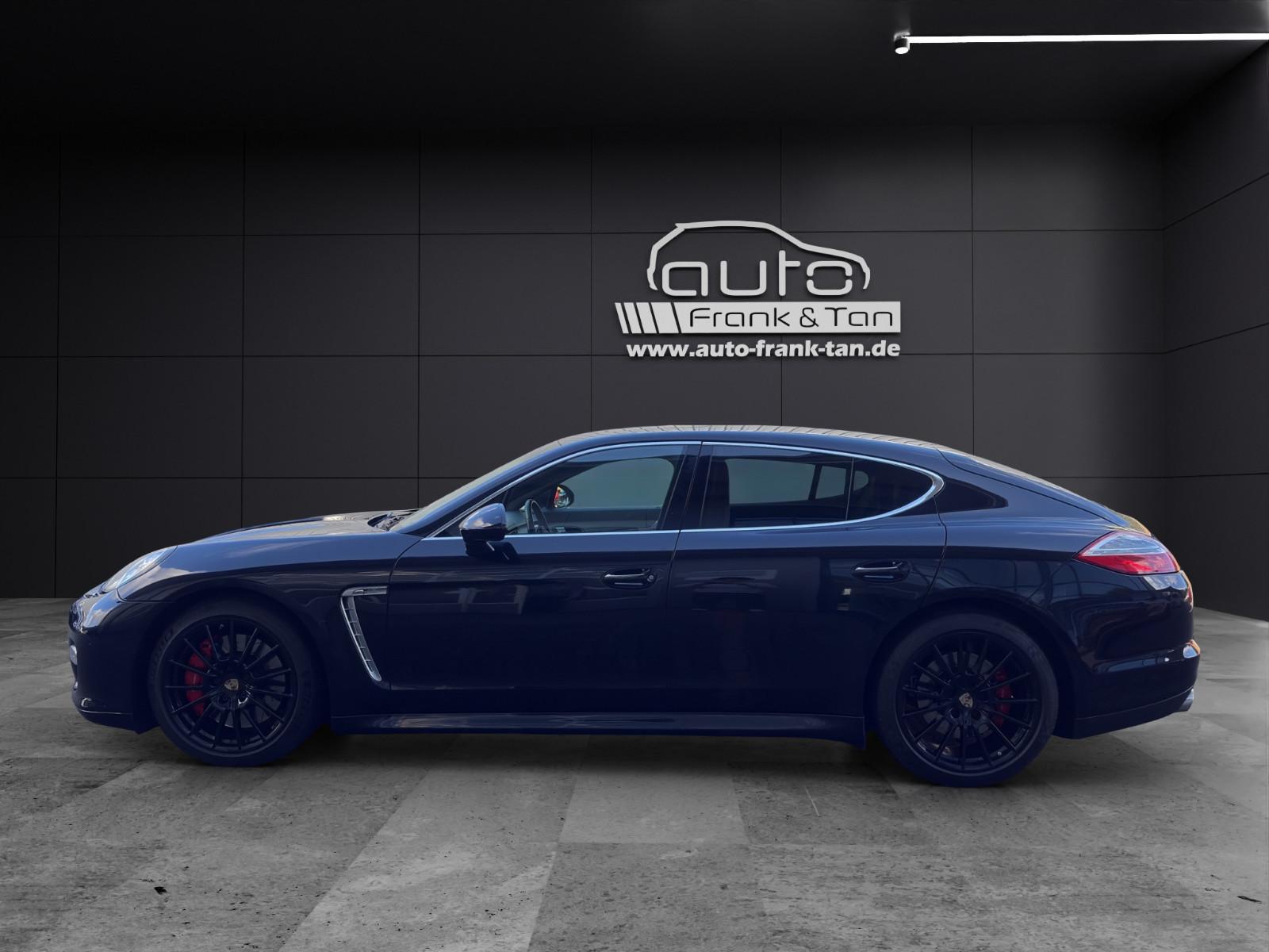 Porsche Panamera Turbo/Sport-Chrono/Schiebedach/Memory