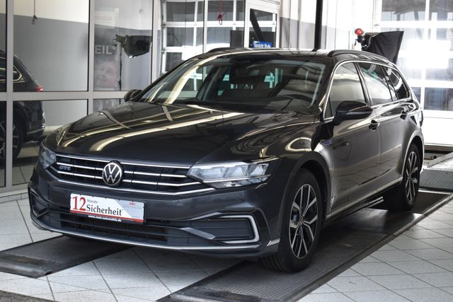 Volkswagen Passat Variant 1.4TSI Hybrid GTE DSG*ACC*LED