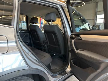 BMW X3 *xDrive*TEMPO*NAVI*2-ZONEN*BI-XENON*