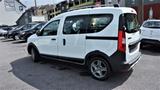 Dacia Dokker Stepway+TCe 130 NAVI+CAM Sitzheizung - Dacia Gebrauchtwagen in Düsseldorf