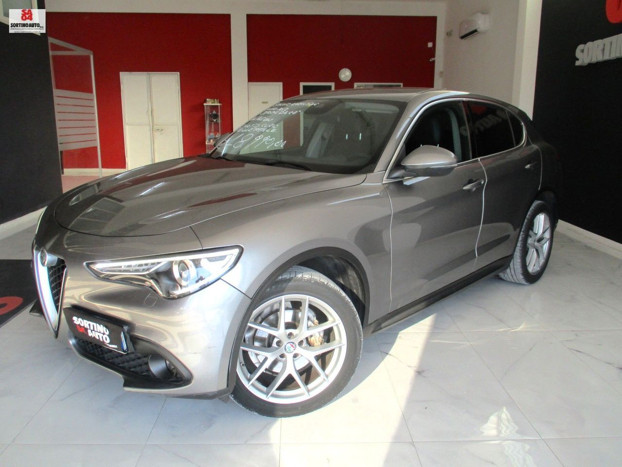 Alfa Romeo A.R. Stelvio 2.2 Turbodiesel 210cv AT8 Q4 CERCHI