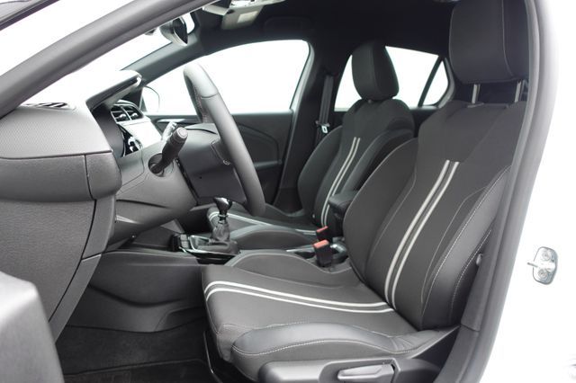 Fahrzeugabbildung Opel Corsa F 1.2 Turbo GS KlimaA,LED,Navi,SHZ,Kam.,LM