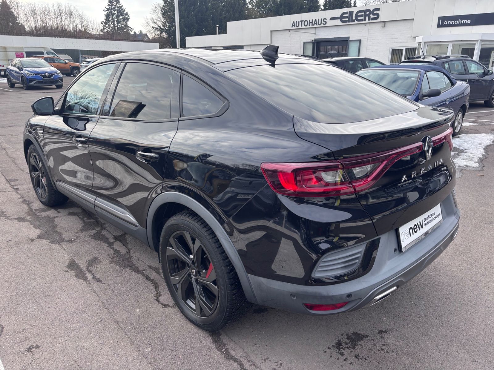 Fahrzeugabbildung Renault Arkana R.S. Line AUTOMATIK