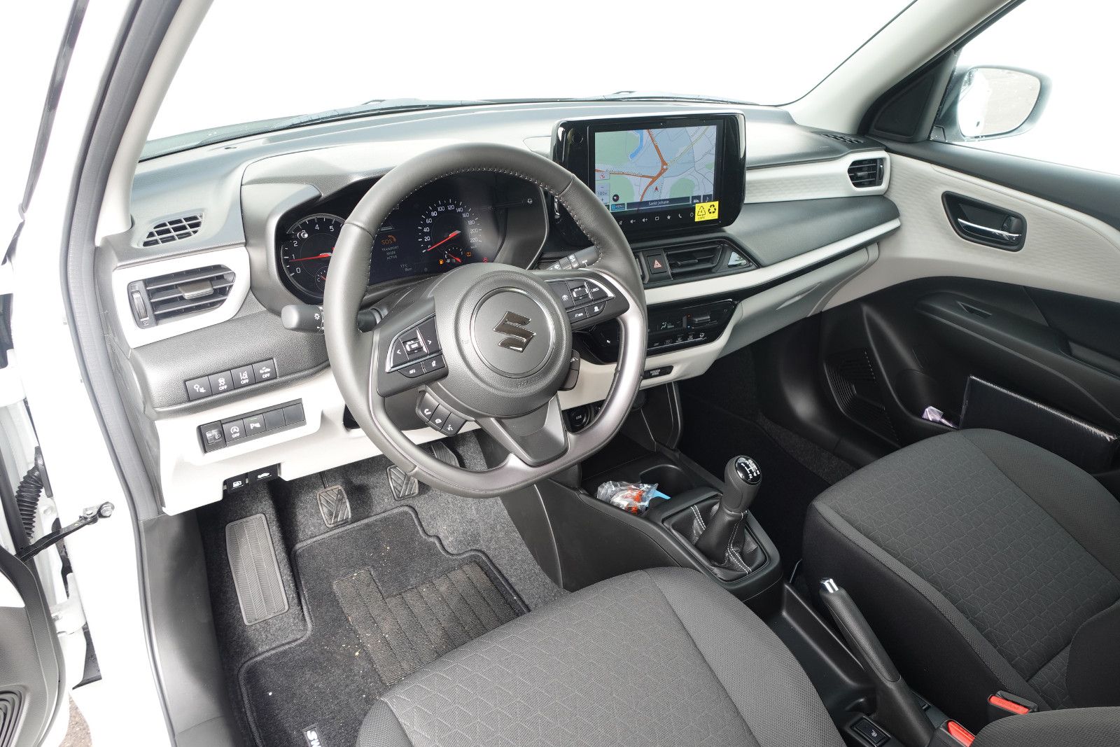 Fahrzeugabbildung Suzuki Swift Comfort 1.2,Navi,Sitzhz,Kamera,Alu,DAB,LED