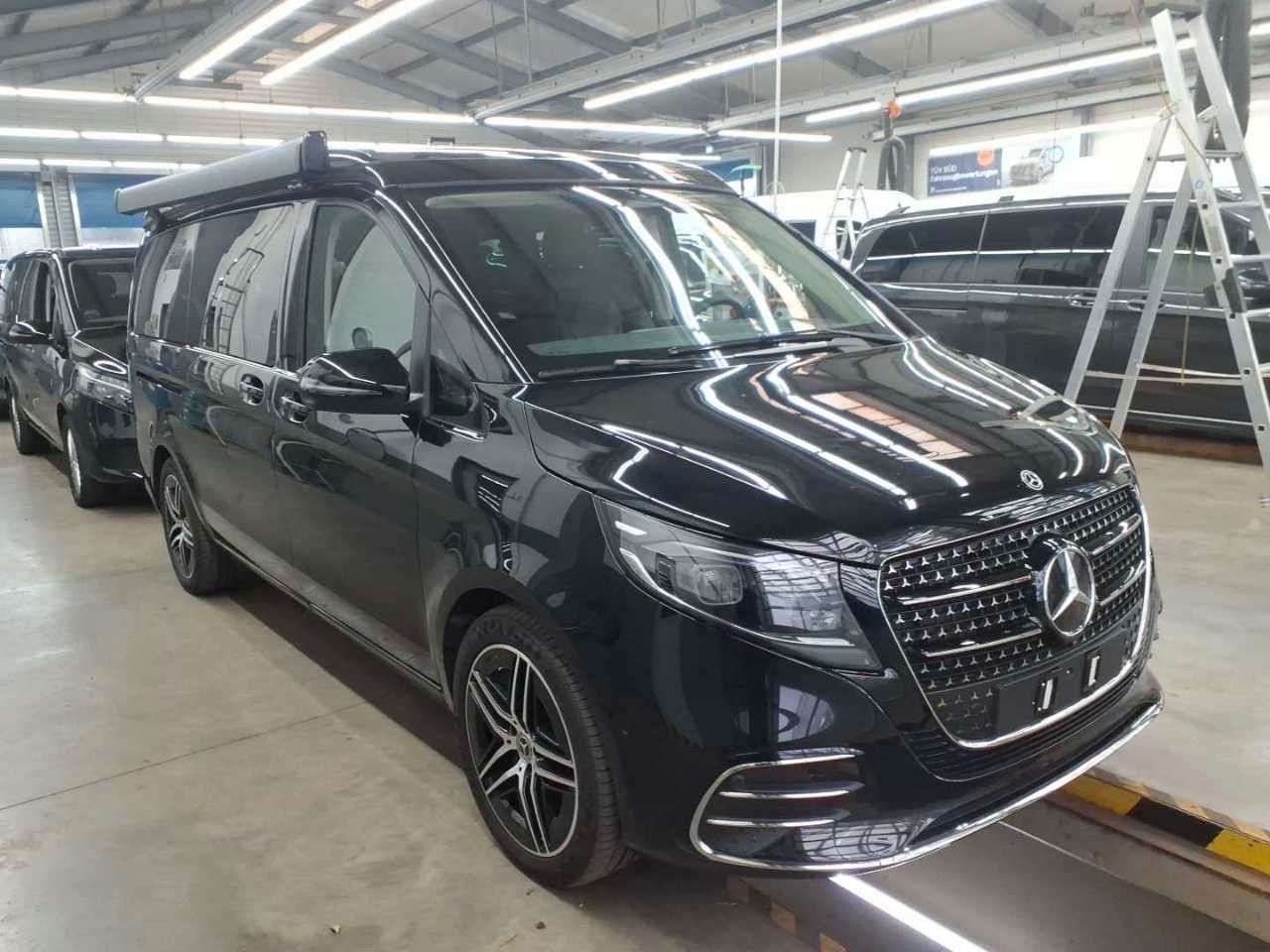 Fahrzeugabbildung Mercedes-Benz V 300 d MARCO POLO AMG Markise AHK2,5to AIRMATIC