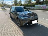 BMW X5 F15 25d Automatik | Leder | Panoram... - BMW 5er Reihe mit Diesel-Antrieb: Geländewagen