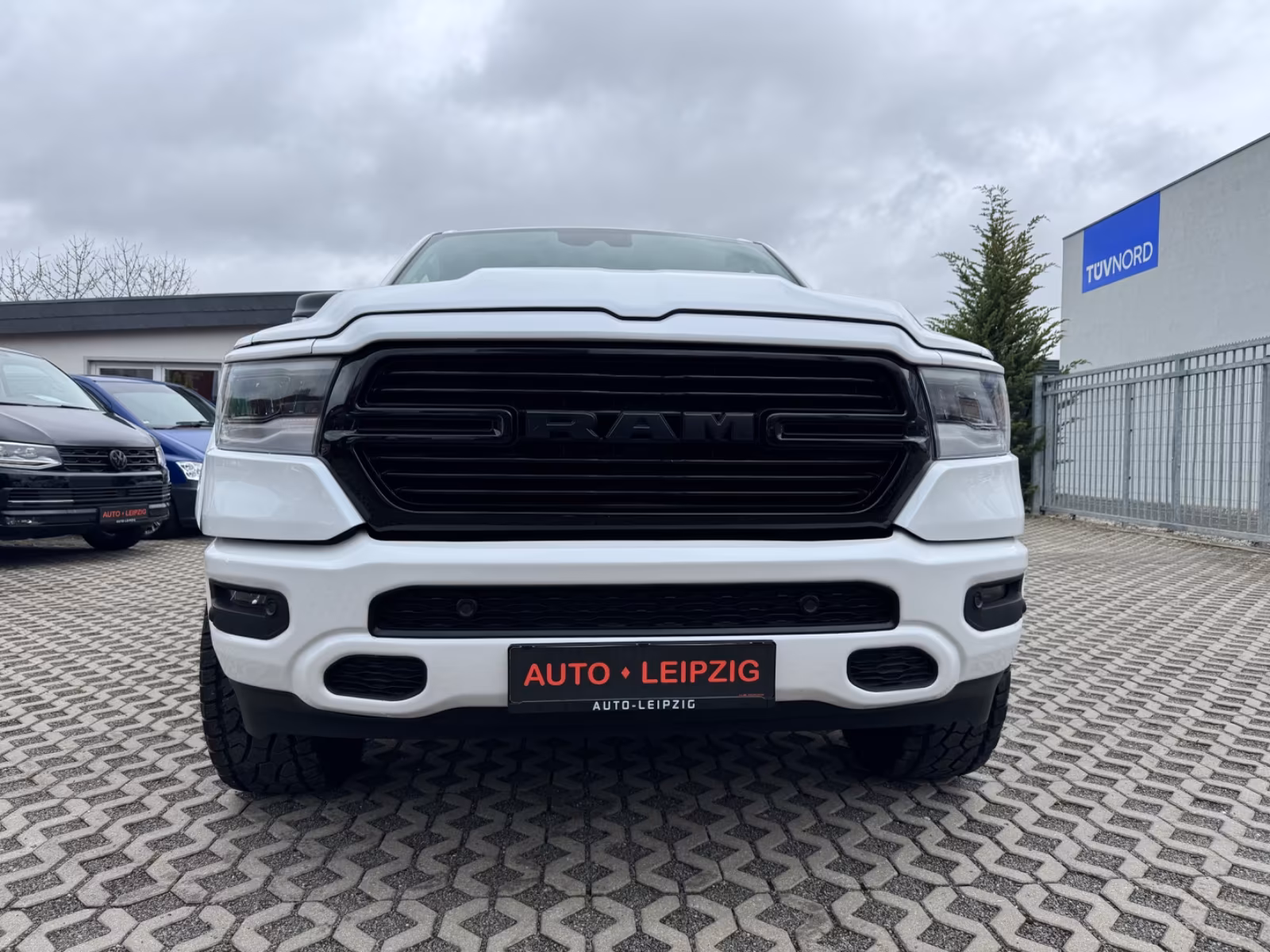 Dodge RAM,Laramie,5.7,V8,HEMI,4x4,Offroad,Punisher....
