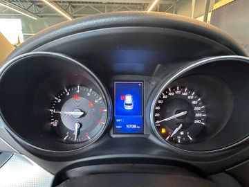 Toyota Avensis - 12