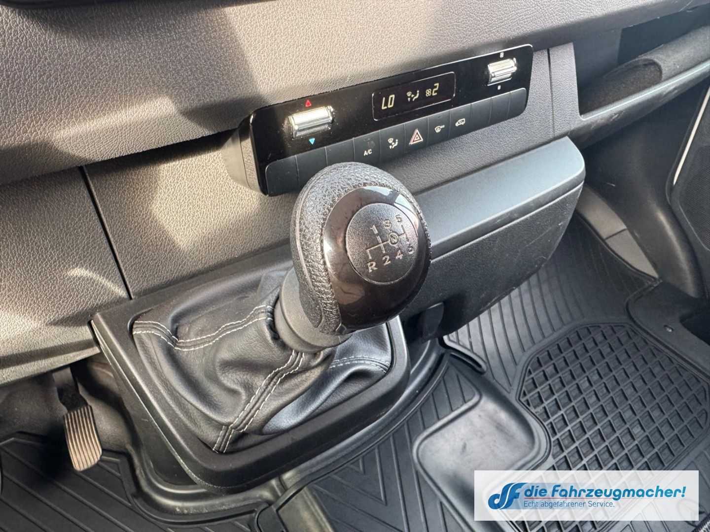Fahrzeugabbildung Mercedes-Benz Sprinter Kasten MAXI 315CDI L4 Navi Kamer CarPla