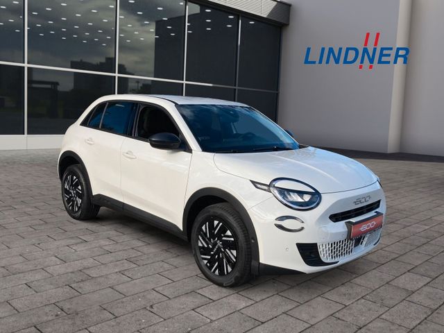 Fiat 600 Hybrid 1.2  100kW (136 PS) DCT