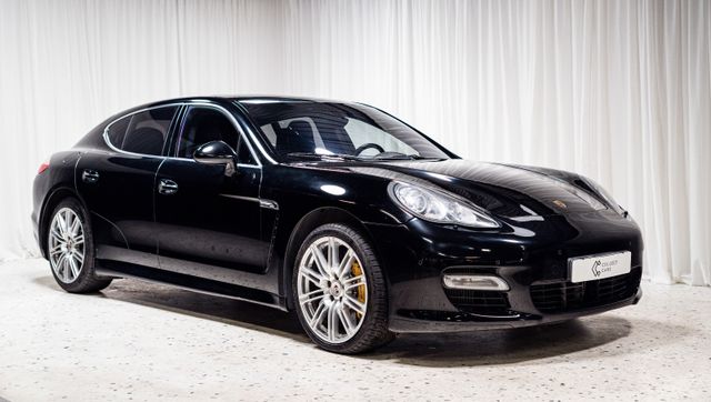 Porsche Panamera Turbo