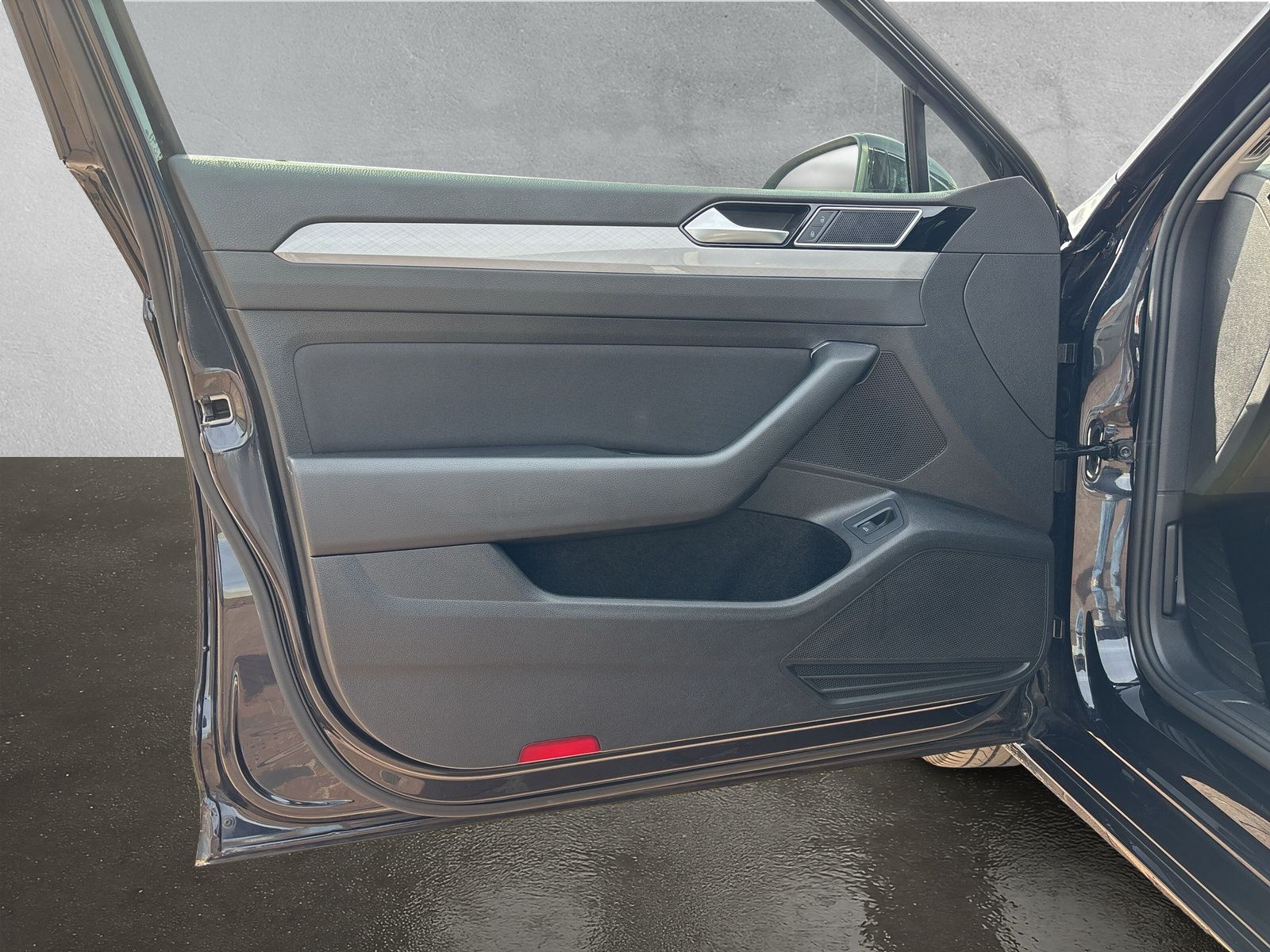 Fahrzeugabbildung Volkswagen Passat Variant Business 2.0 TDI DSG RFK App-Conn