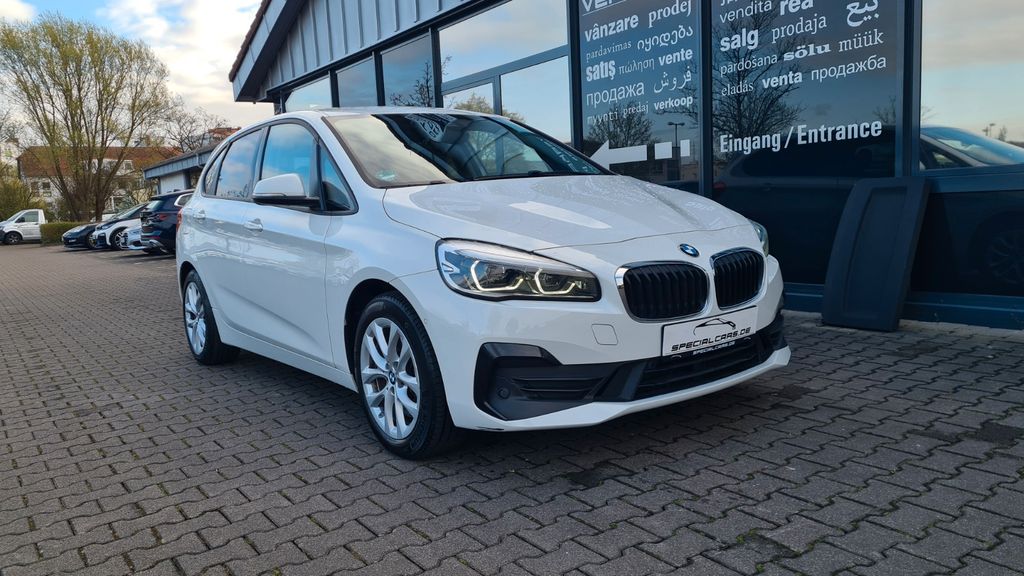 Image of BMW 225