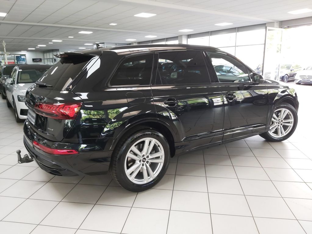 Audi Q7 55 TFSI qua. S LINE ACC VIRTUAL LUFT AHK PANO
