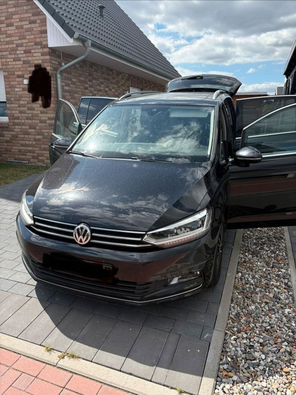 Image of Volkswagen Touran