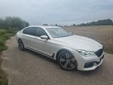BMW 750xi - - weiße BMW 7er Reihe