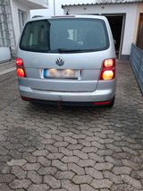 Volkswagen vw touran 1,9 tdi bj 2007 - Volkswagen Touran mit Diesel-Antrieb: Kleinbus, Automatik, 1.9