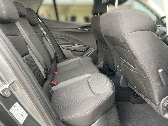 Fabia Tour 1.0 MPI SmartLink,LED,SHZ,PDC