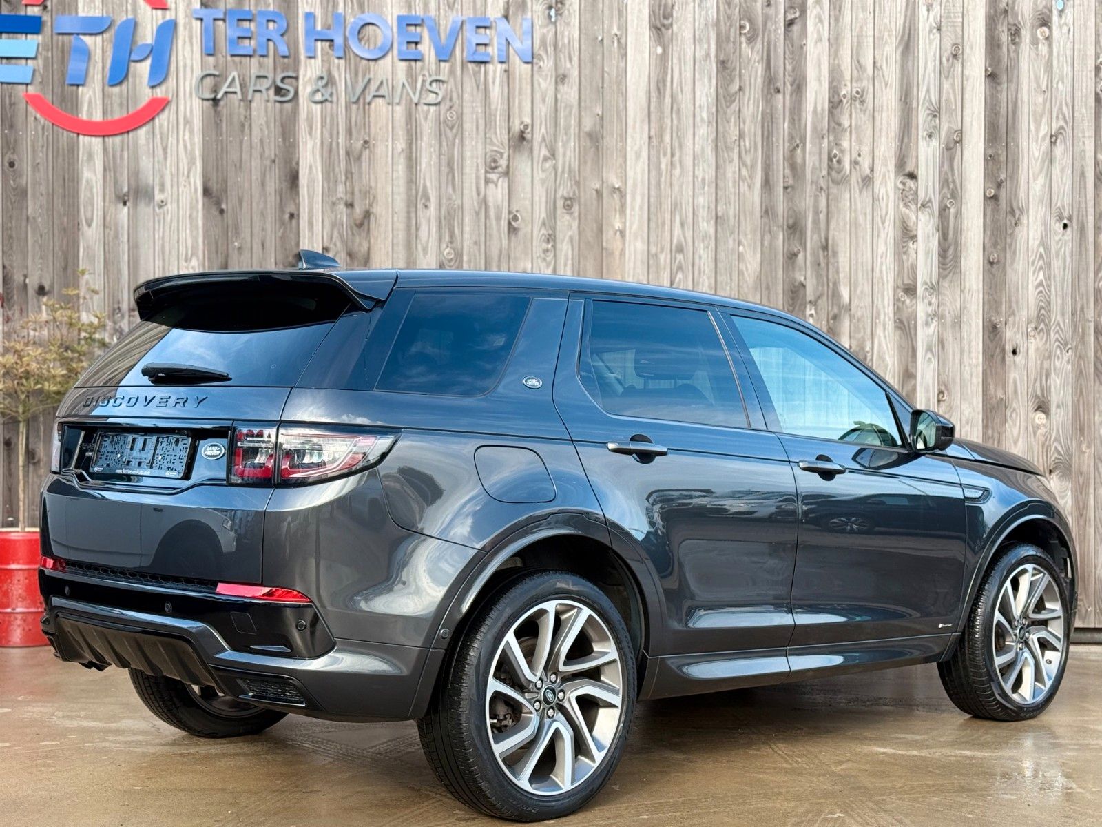 Land Rover Discovery Sport D240 AWD Automatik R-DYNAMIC SE foto 5