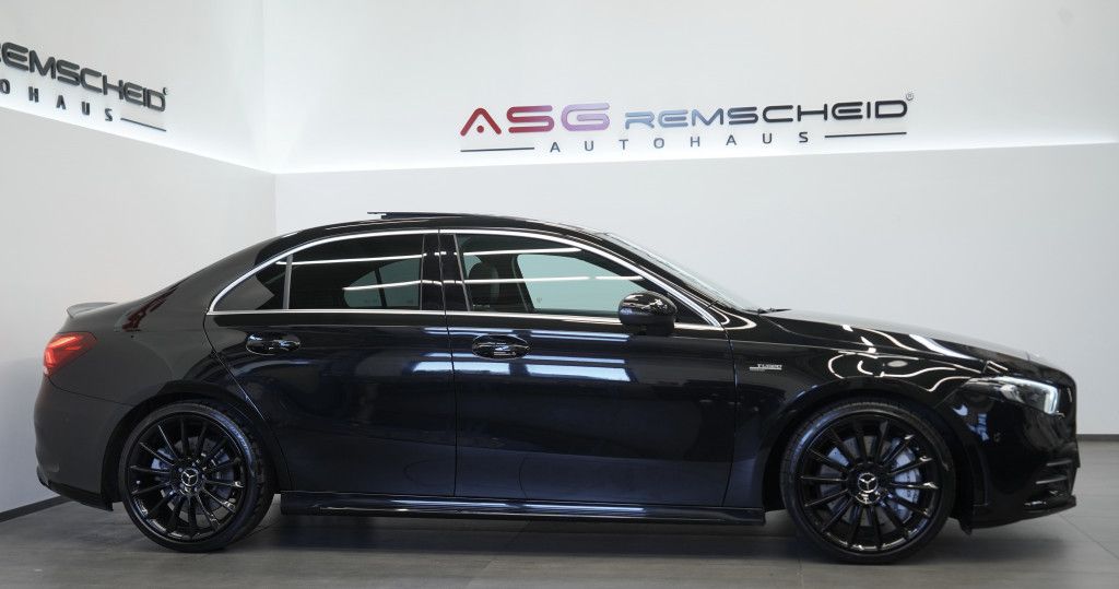 Mercedes Benz A 35 Amg