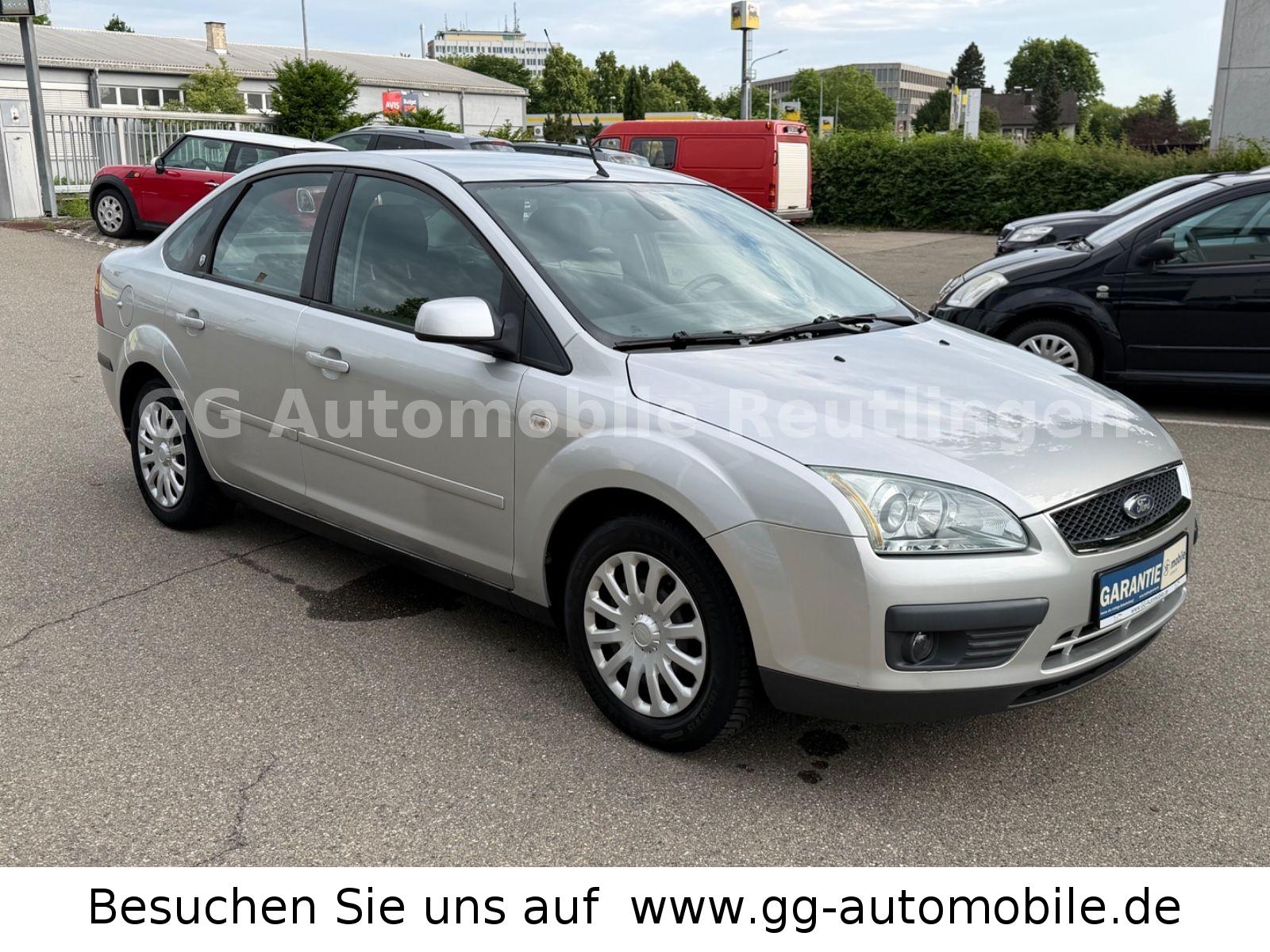 Ford Focus Lim. Ghia| Fahrzeug wird ohne TÜV verkauft
