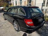 Mercedes-Benz C 180 T CGI BlueEfficiency Aut*Klima*PDC - Mercedes-Benz C 180: Cgi Blueefficiency