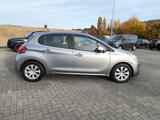 Peugeot 208 Like,KLIMA,ALLWETTER, 2 HD,SCHECKHEFT - Peugeot 208 in Aachen