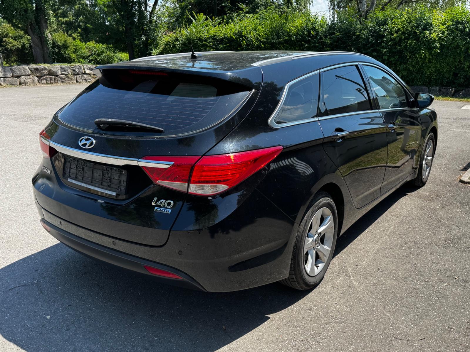 Hyundai i40 2013 — photo 12