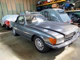 Mercedes-Benz r107  SL 500 - Mercedes-Benz SL aus dem Jahr 1983