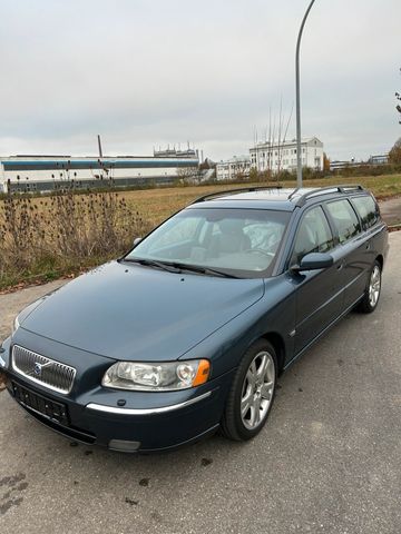 Volvo V70 260ps * Prins- Gasanlage* Standh...