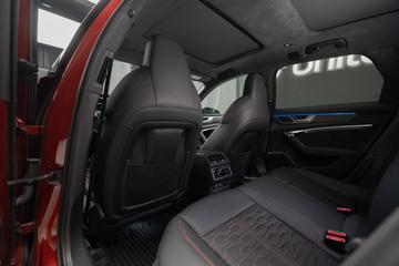 2025 AUDI RS6 缩略图 30