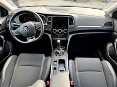 Fahrzeugabbildung Megane IV Grandtour Intens 1.5 BLUE dCi Winterpa
