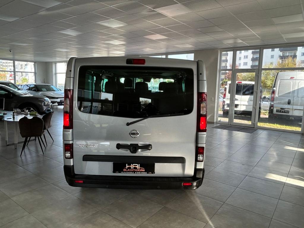 Nissan NV300