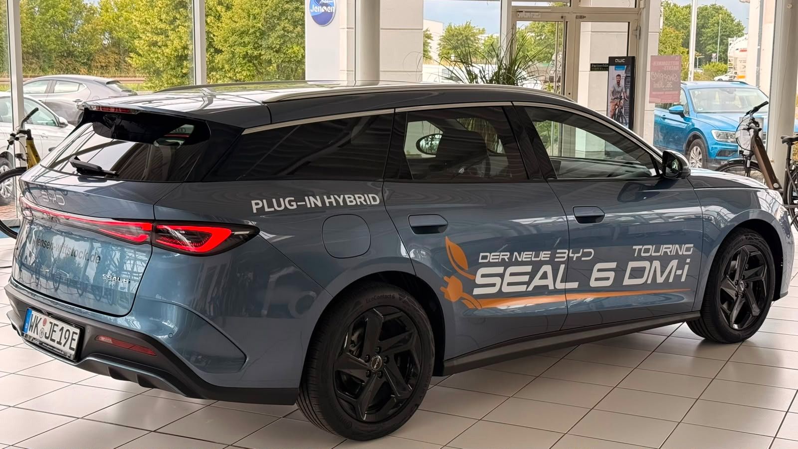BYD SEAL