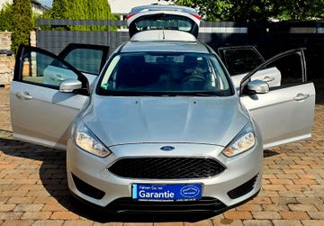 Ford Focus - 12