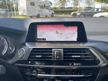 BMW X4 - 11