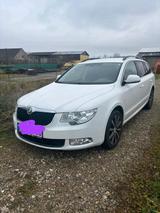 Skoda superb Euro 5 Diesel EZ 2013 - Skoda Superb: 2.5