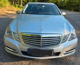 Mercedes-Benz E 300 CDI BlueEFFICIENCY ELEGANCE ELEGANCE - gebrauchte Mercedes-Benz E 300 aus dem Jahr 2010