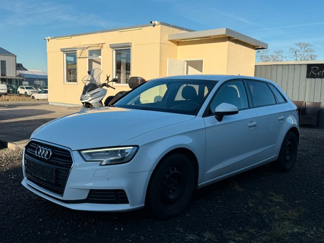 Audi A3 Sportback 1,6 TDI Navi LED SHZ