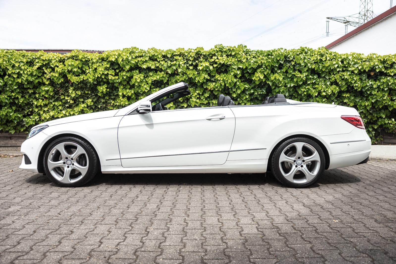 Mercedes-Benz E200 Cabrio AIRSCARF+LED+CABRIO-PAK.+PARK-PAK.