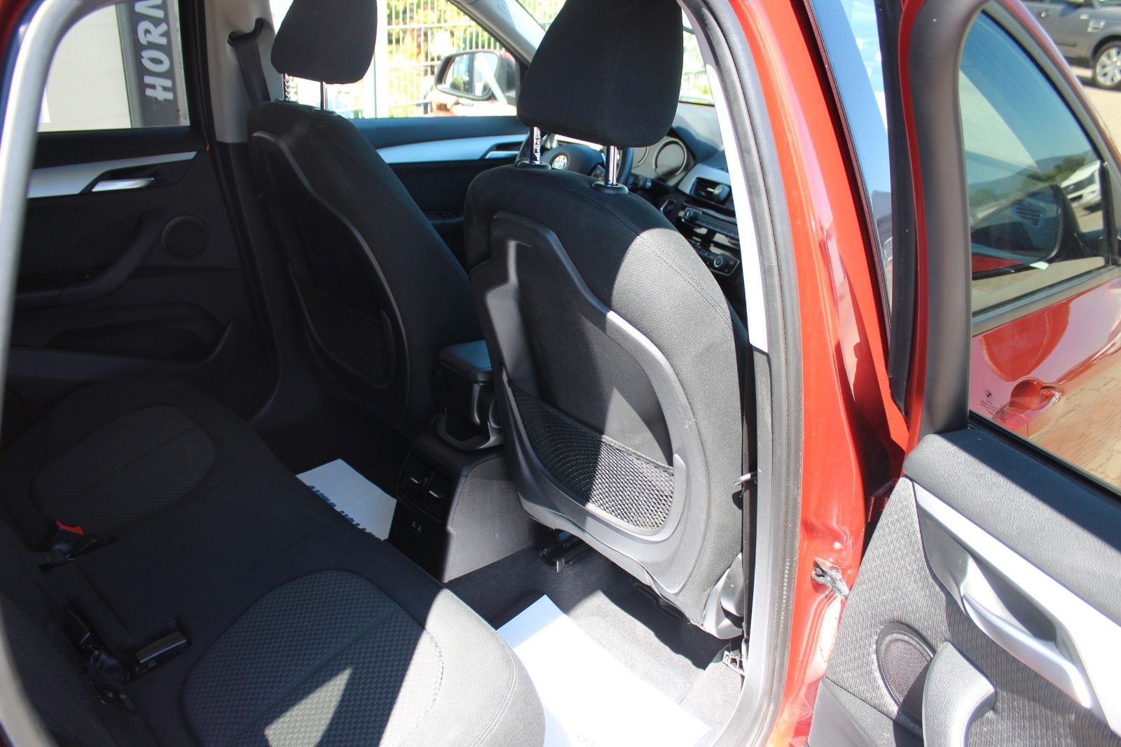BMW X1 sDrive 18 i Advantage foto 5