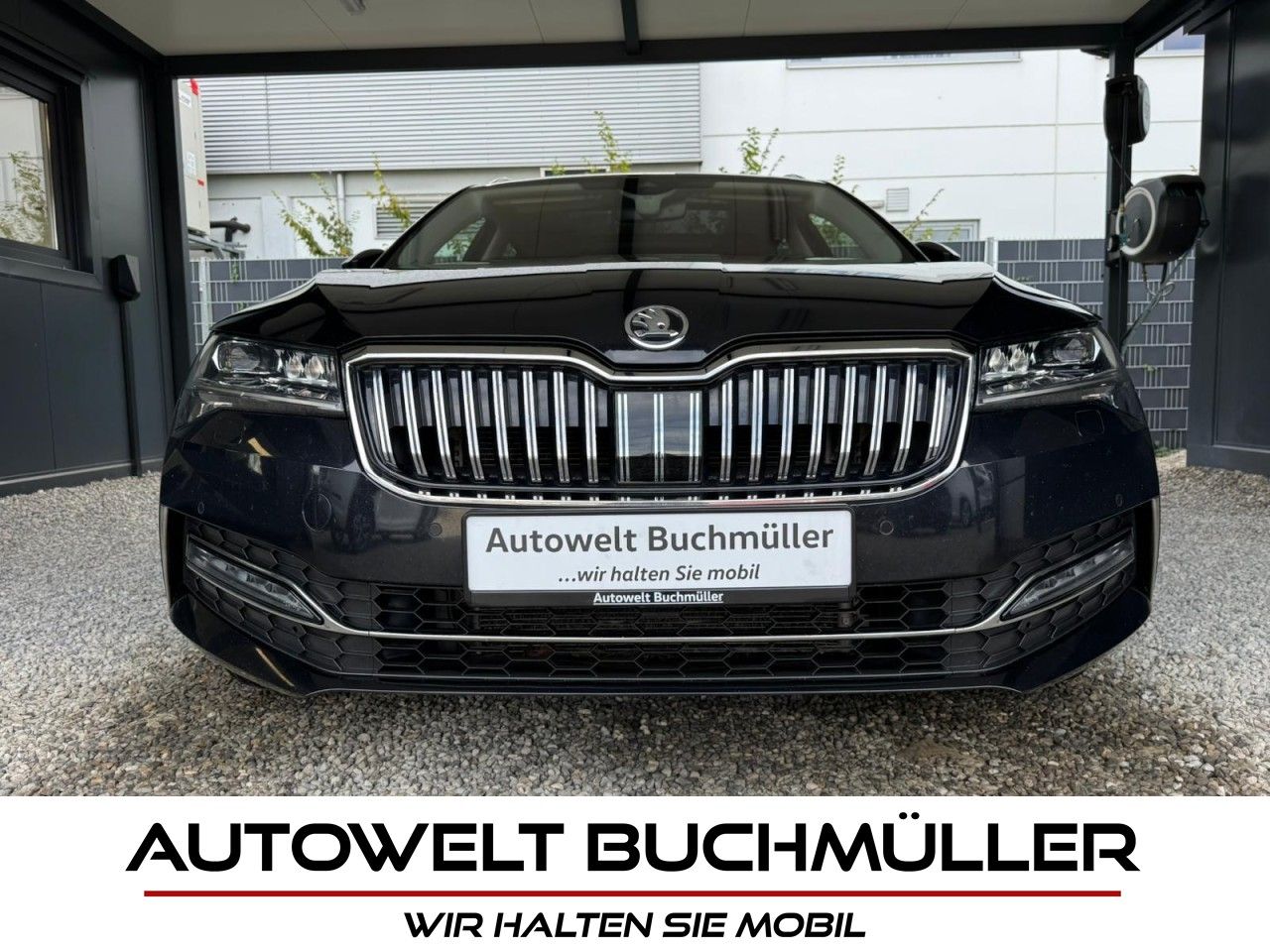 Gebrauchtwagen Skoda Superb Superb 2.0 TDI DSG,L&K,PANO,LEDER,AHK,KAMERA,DCC in Nersingen