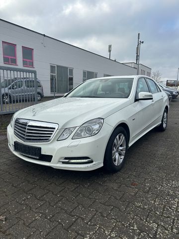 Mercedes-Benz E 350 CDI *COMAND-LEDER-SHD-XENON-MEMORY-PAKET*