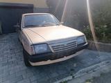 Opel Ascona 1.8 G Kat Tüv neu 122tkm - Opel Ascona mit Benzin-Antrieb: Limousine
