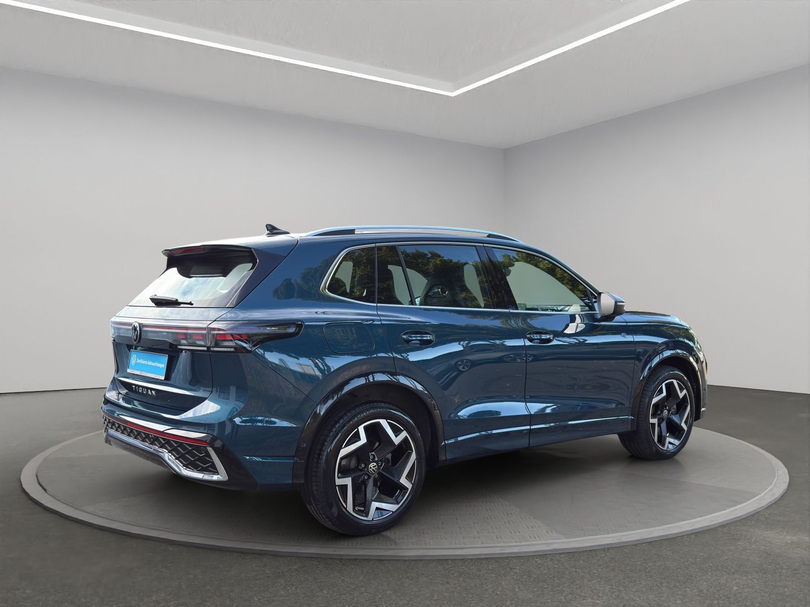 Volkswagen Tiguan 2.0 TDI DSG R-Line AHK NAVI LED ACC KAMER foto 4