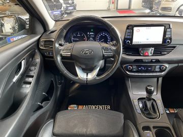 Hyundai i30 cw Premium *ACC*KAMERA*NAVI*SHZ*TEM*TOUCH*