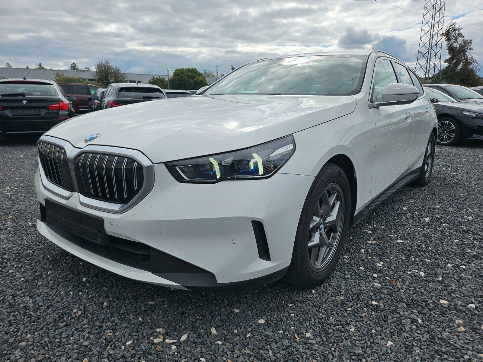BMW 540 d Touring xDrive KLIMA HUD AHK NAVI 8FACH foto 1