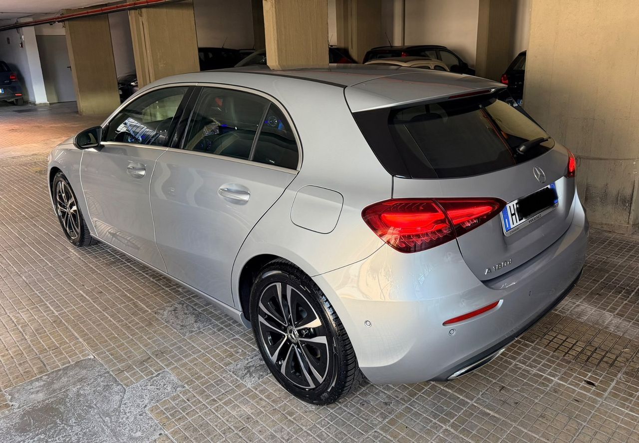 Other Mercedes-benz A 180 d Automatic Progressive Adva imagem 2