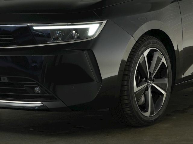 Astra L LIM ELEGANCE PHEV AT+AHK+LED+RÜCKFAHRKAM