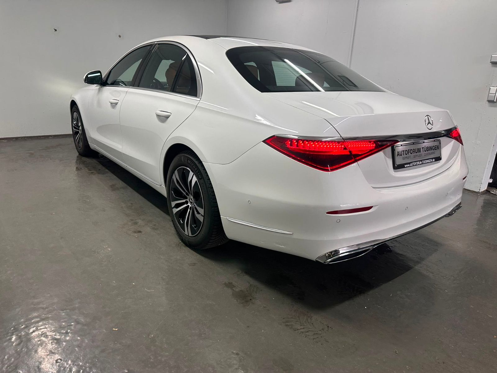Fahrzeugabbildung Mercedes-Benz S 350 d 4MATIC *MANUFAKTUR*PANO*AHK*